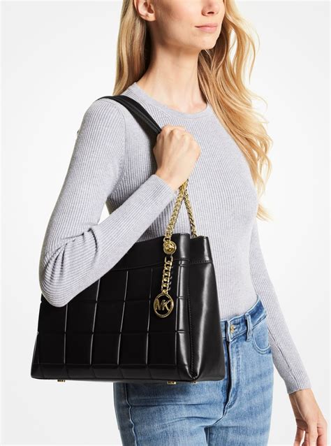 navy appliqué susana leather shoulder bag michael kors|Susan Medium Quilted Leather Shoulder Bag .